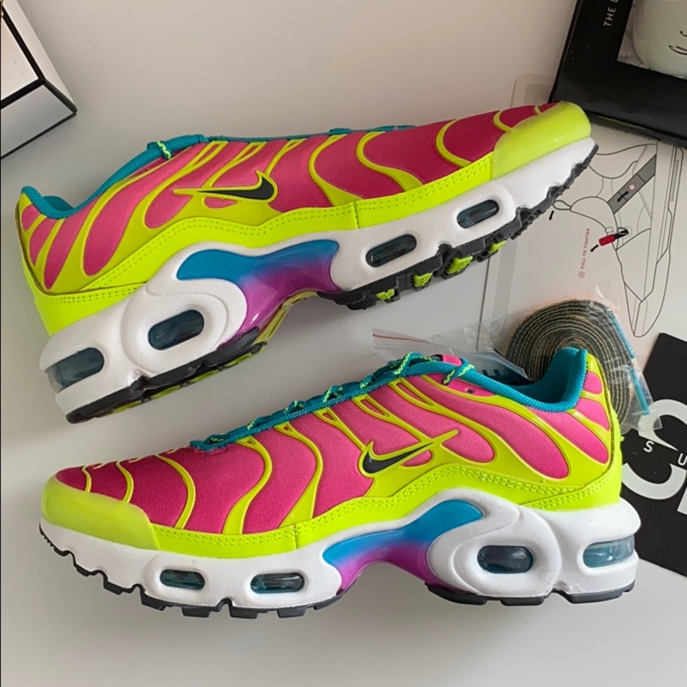 NWT Nike Air Max plus - Picture 6 of 8